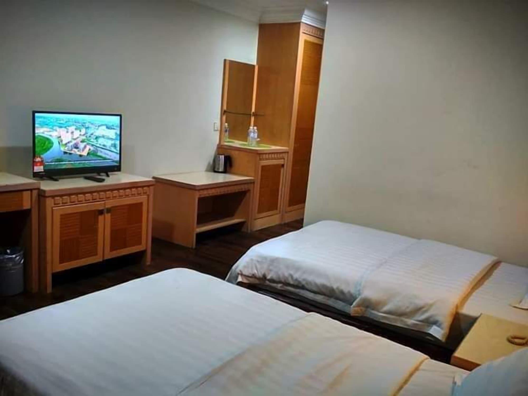 D'Borneo Hotel Kota Kinabalu Bagian luar foto